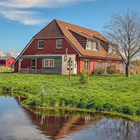 Nice Home In Toenning With Kitchen Exterior foto